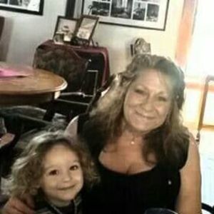 Meet your Posher, Leanne